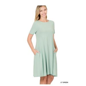 Zenana light green dress with pockets new